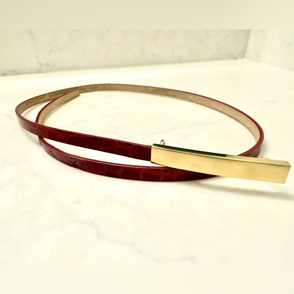 Banana Republic Red and Gold Women's Belt